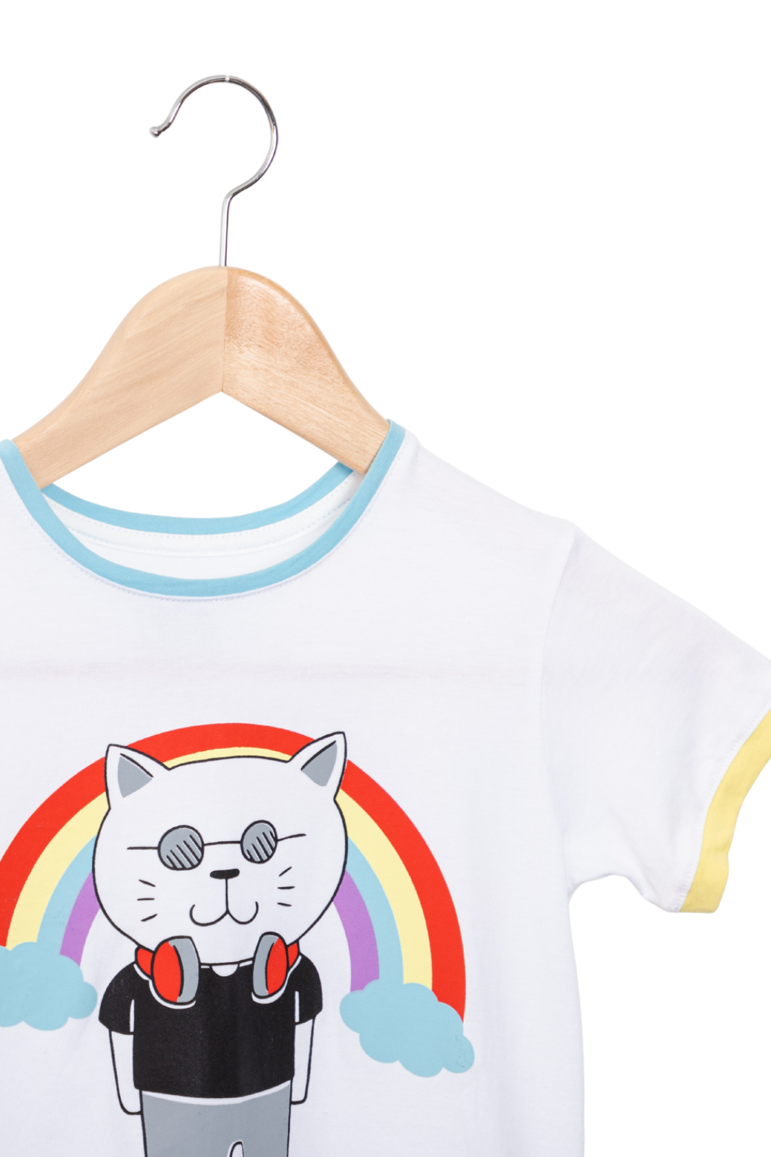 White T-Shirt, made in Peruvian Pima cotton with a Cat and rainbow print - Non-stereotypes design by Prisma Kiddos