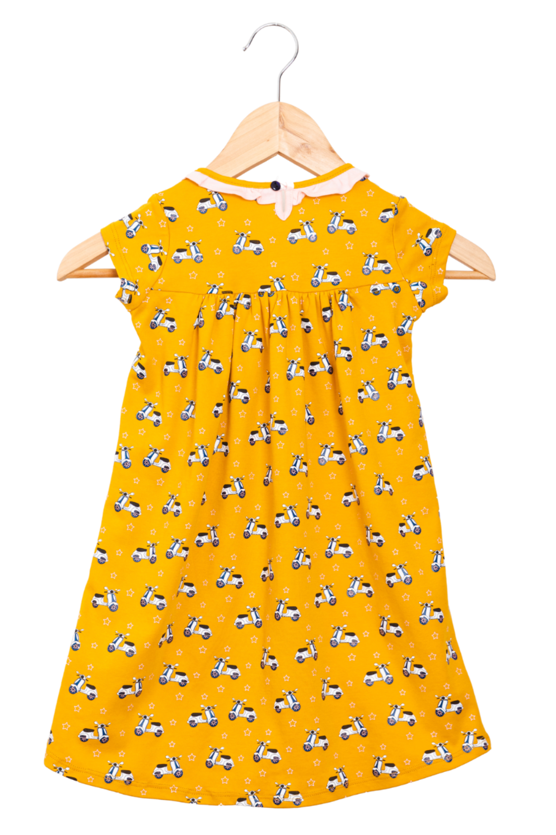 Vespa dress in yellow with practical Elements: Keyhole button at the back neck for easy wear.